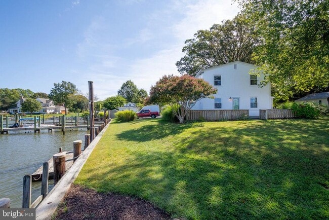 Building Photo - 6064 Drum Point Rd Rental