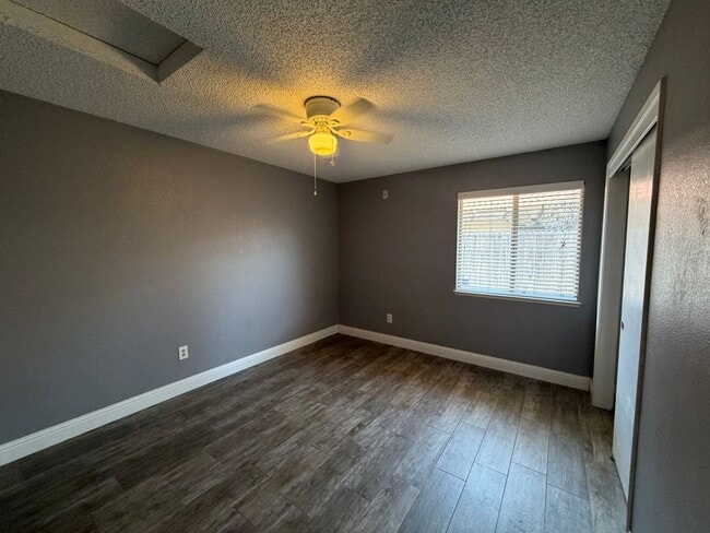 Photo - 7921 Cold Spray Ct