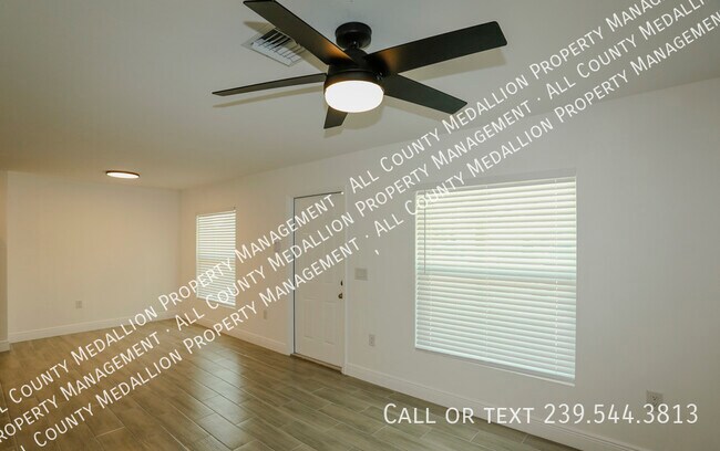 Photo - 915 Graystone Ave