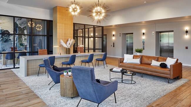 Apartment community Resident Lounge Lounge at Griffis South Waterfront in Portland, Oregon. - Griffis South Waterfront
