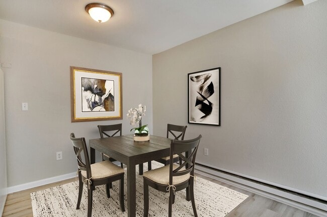 Photo - Landing on Lincoln