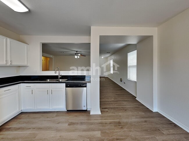 Photo - 11343 E Quintana Ave