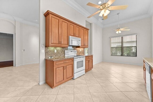 Photo - 6823 Fabiano Cir