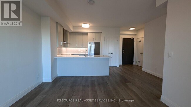 Photo - 500 Brock Ave Unit 806