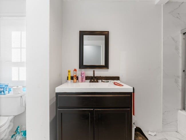 Photo - 2520 1st St