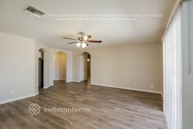 Photo - 818 E Ardmore Rd