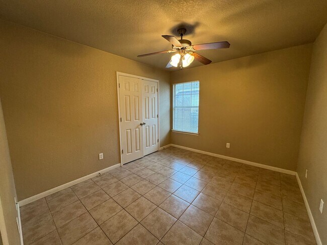 Photo - 1208 Powder River Dr Unidad A