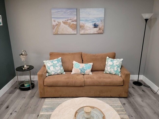 Photo - 515 49th St Unidad A