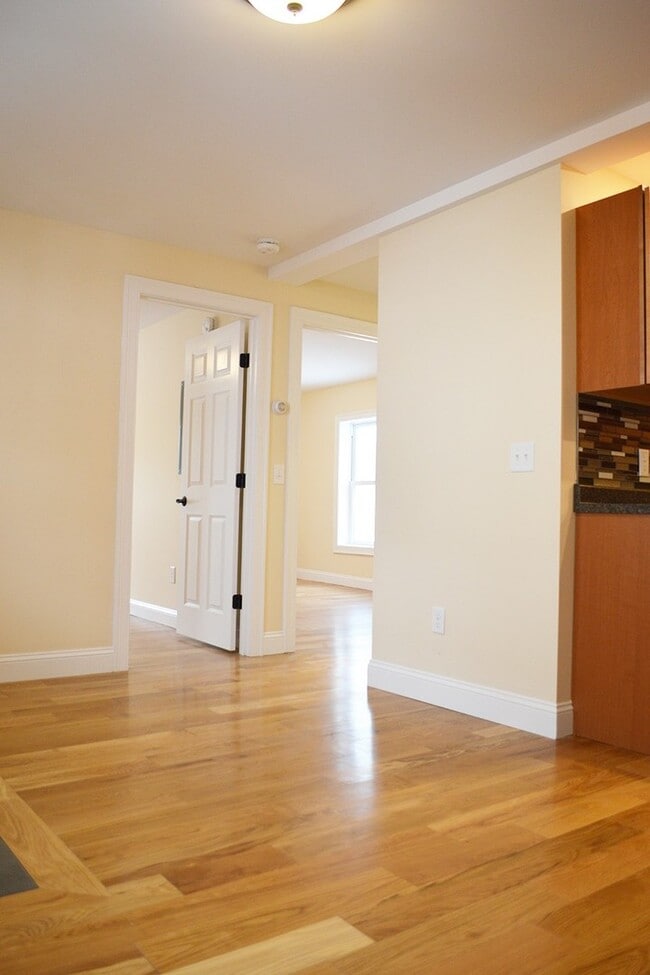 Photo - 220 North Ave Unidad APT 1