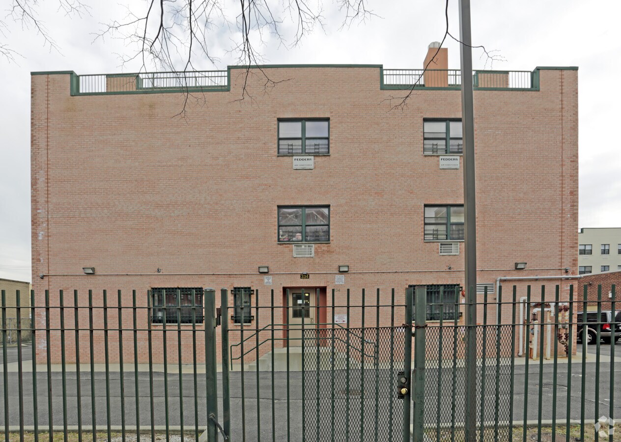 Photo - 334 Beach 54Th St