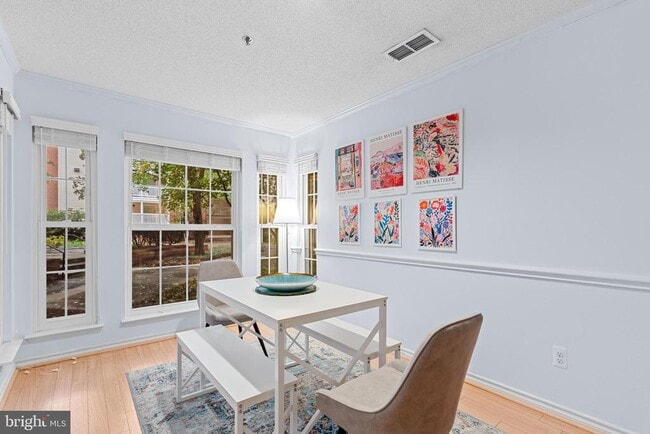 Photo - 1504 Lincoln Way Unit 106
