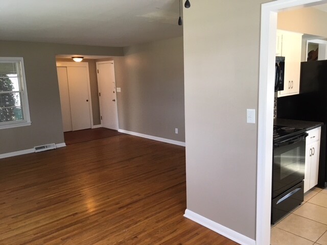 Photo - 8001 E Indianapolis St