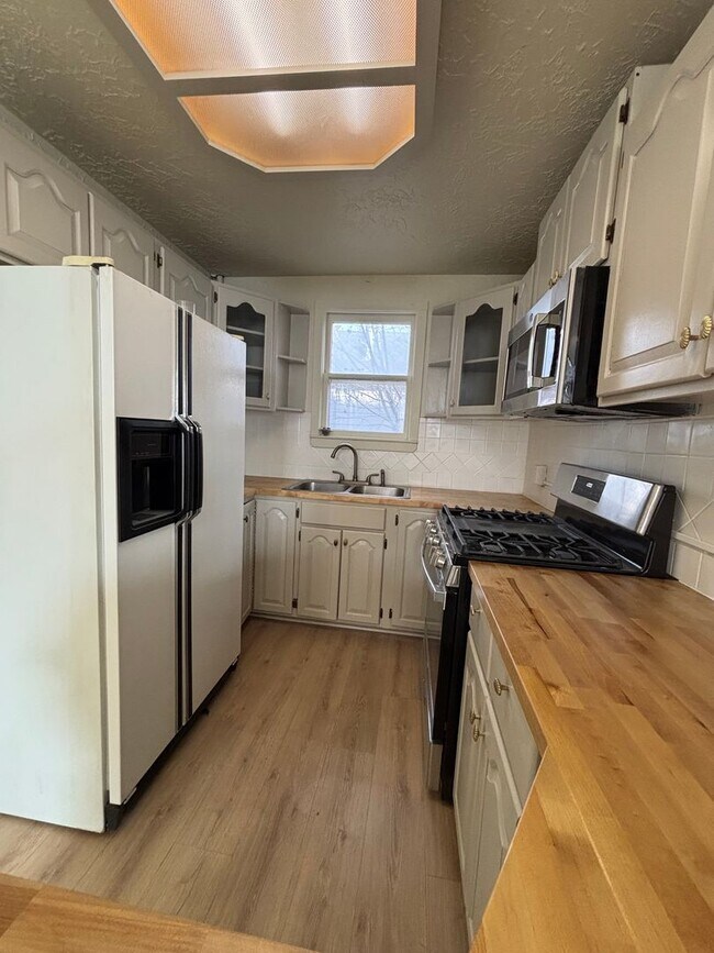 Photo - Spacious & Updated 5 Bed Home in Prime Ogden Location