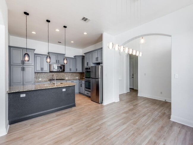 Photo - 15224 Glen Heather Dr