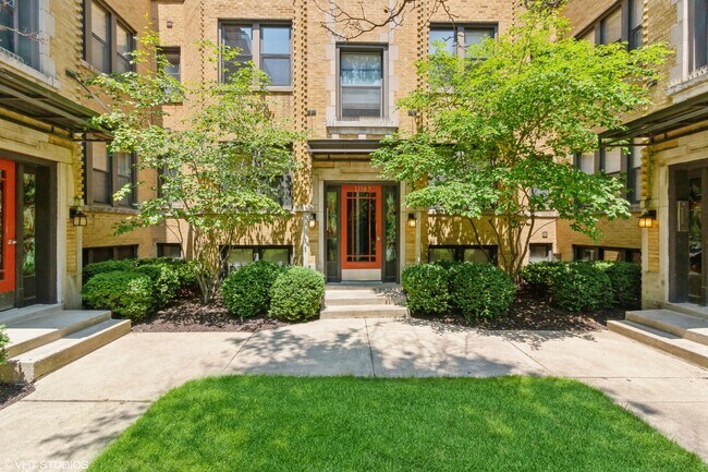 Photo - 1358-1355 W Estes Ave