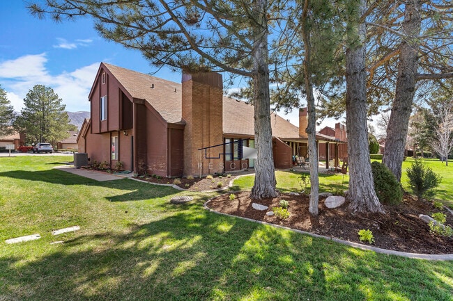 Photo - 26 White Barn Dr Unit 26