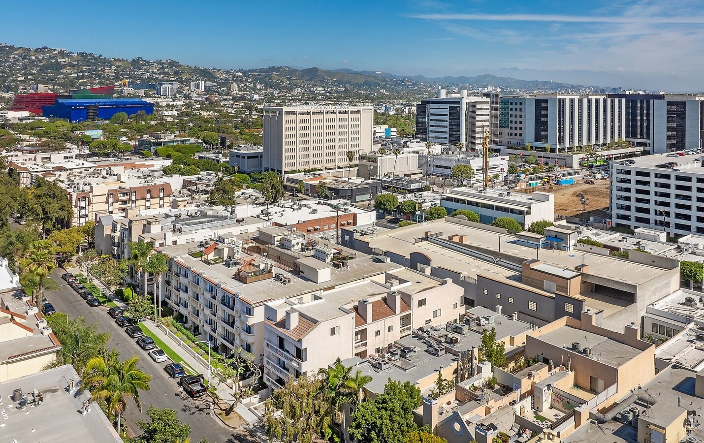 Photo - 132 S Clark Dr