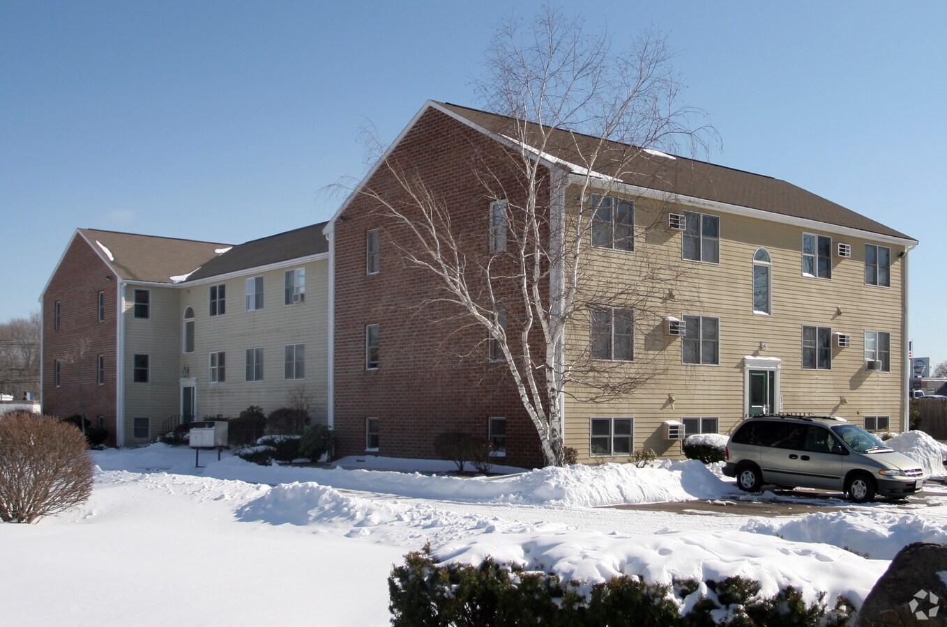 Photo - 641 S Washington St