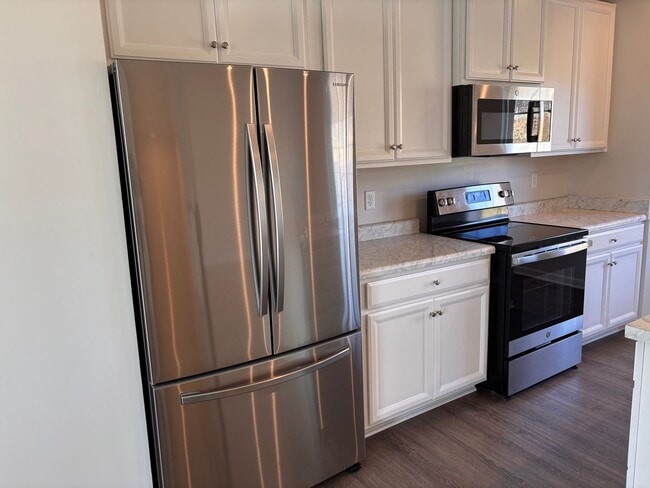 Photo - Newly built 3 Bed/2 Bath Townhouse- Available Now!!!