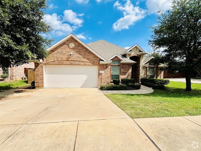 Building Photo - 11 Beechcreek Dr Rental