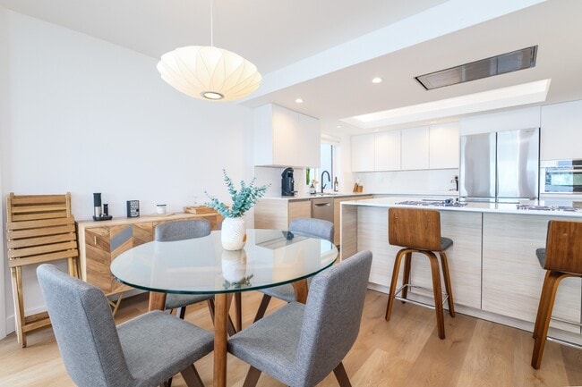 Photo - LUXURY WATER-VIEW CONDO FOR RENT- FULLY RENOVATED- WEST SEATTLE/ALKI Unit 301