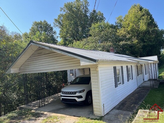 Photo - 114 Knowles St