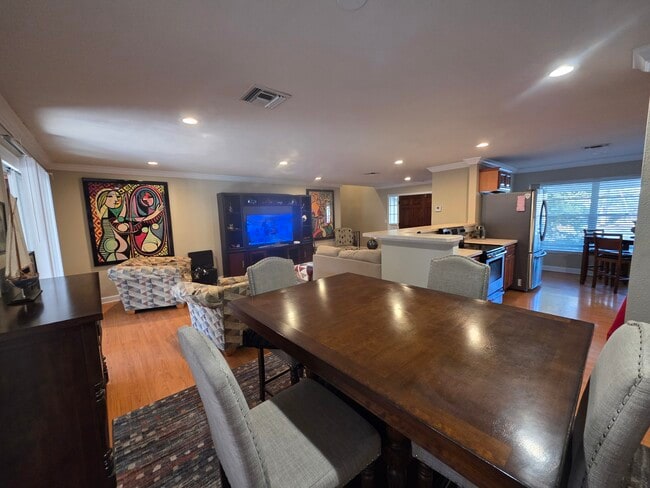 Photo - Beautiful Sweetwater Property