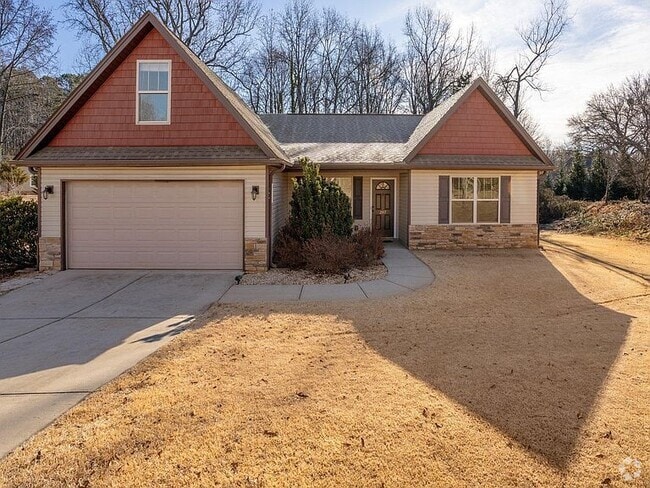 Building Photo - 207 Blacks Dr Rental