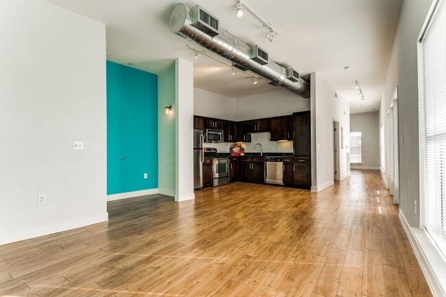 Photo - 1 Bedroom/1 Bath Condo Steele House Lofts