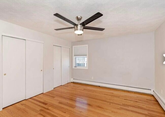 Photo - 5 Kenmar Dr Unit 5 Kenmar Drive