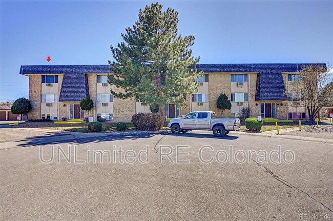 Building Photo - 230 S Brentwood St Unit Apt #301