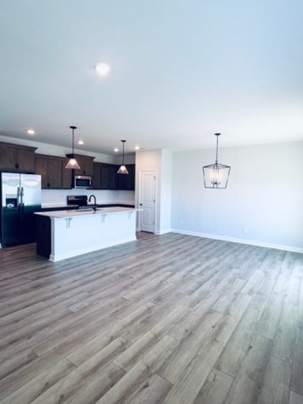 Photo - 154 Ripple Wy