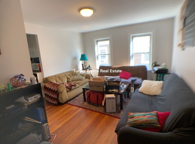 Building Photo - 197 College Ave Unit 3 Rental
