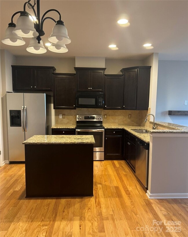 Photo - 18431 The Commons Blvd