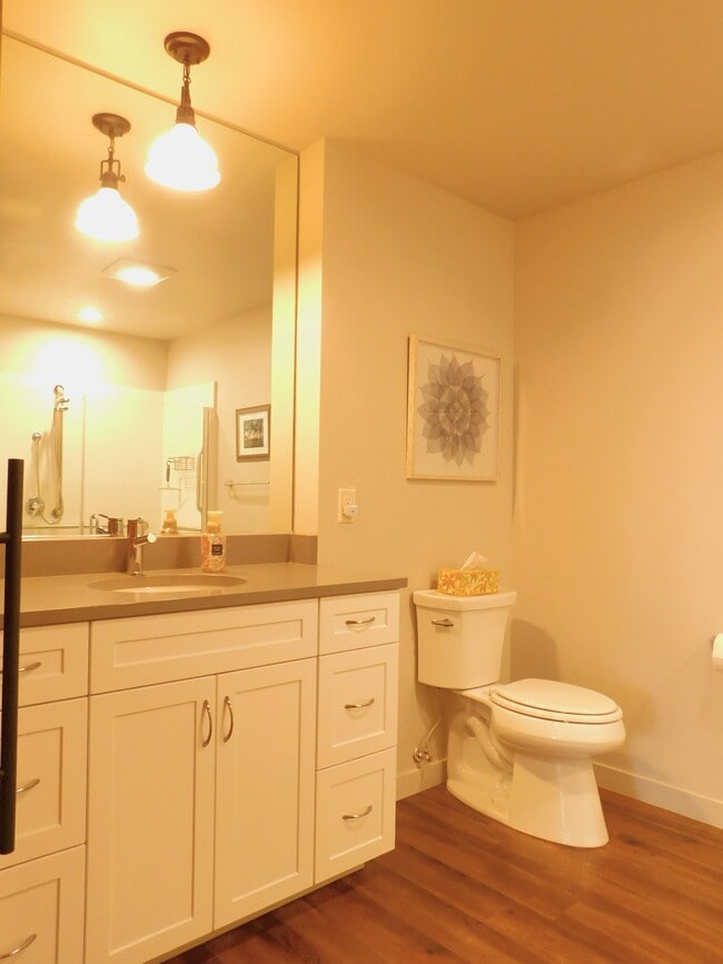 Photo - 100 Woodlands Wy