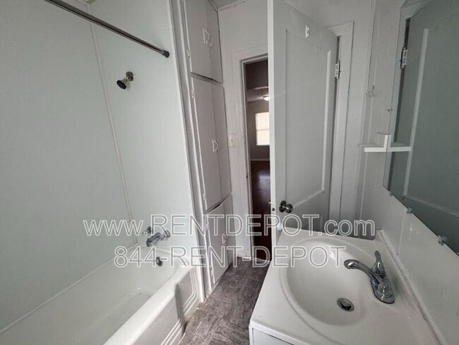 Photo - 1200 Marshall Ave