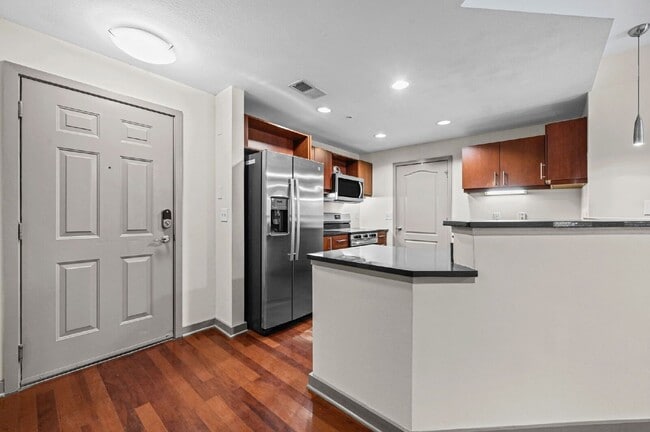 Photo - 390 17th St NW Unit 5062