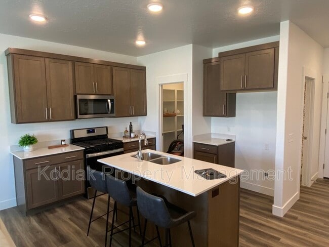 Photo - 1133 N 1920 W