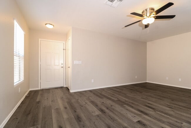 Photo - 12637 W Bloomfield Rd