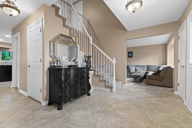 Photo - 6710 Westpointe Dr