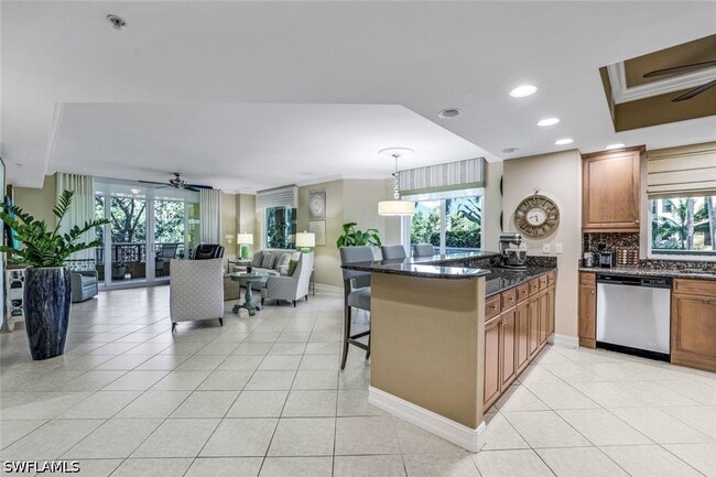Photo - 2728 Tiburon Blvd E Unit 105