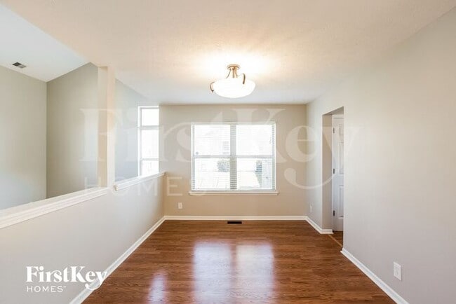 Photo - 18917 Fairfield Blvd