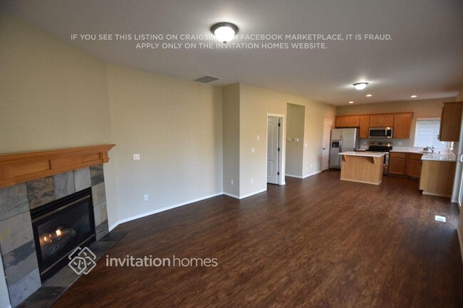 Photo - 2321 171st St E