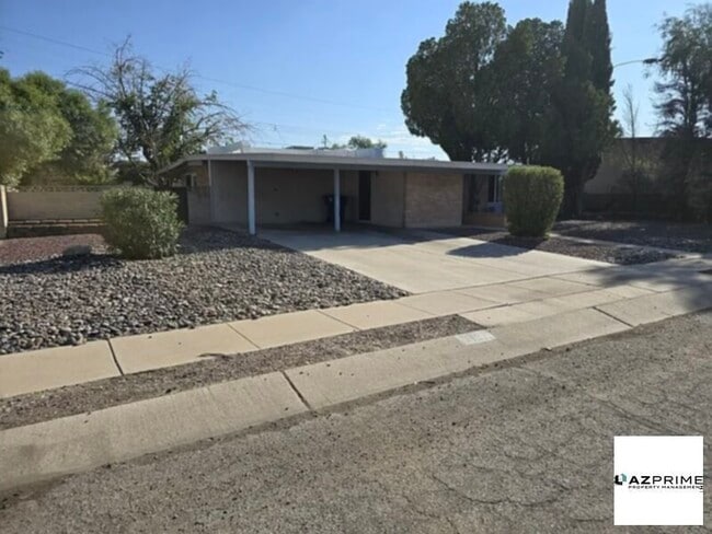 Building Photo - ELEGANT NOBLE HOME