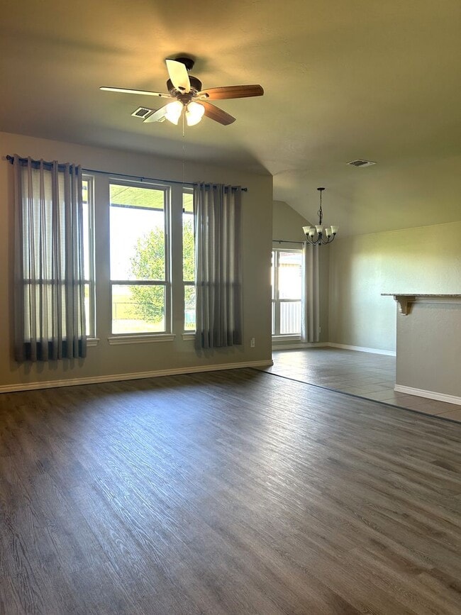 Photo - 9517 Crooked Creek Ln