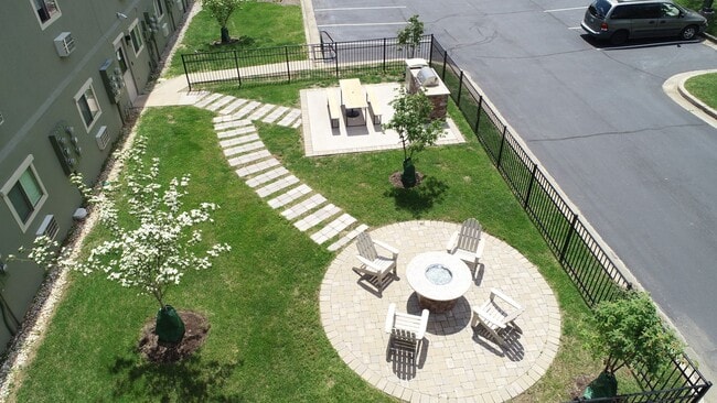 Grill Area & Fire Pit