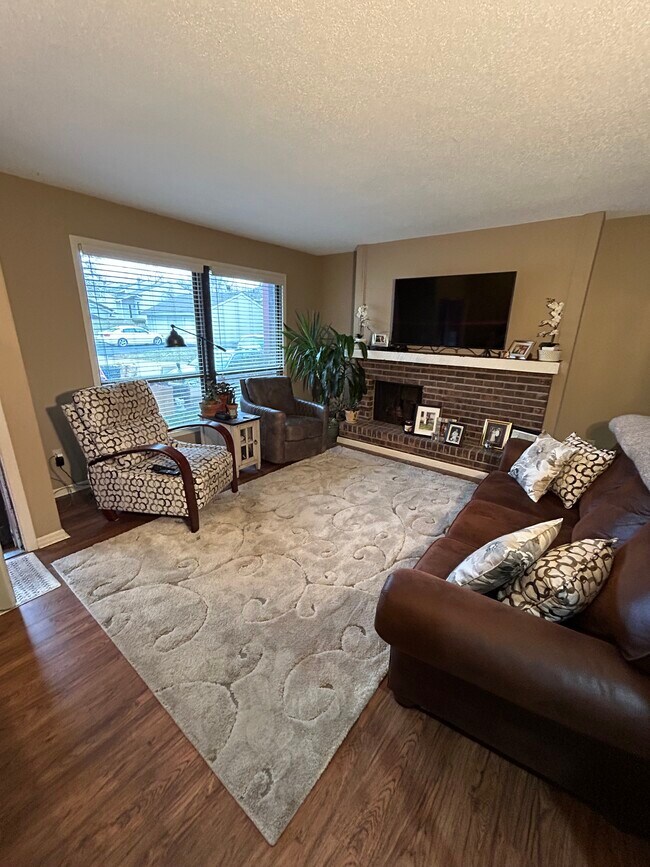 Photo - 12611 W 109th St