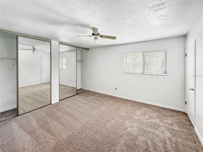 Photo - 322 Canal Rd