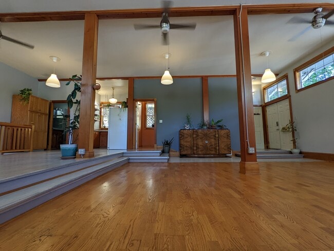 Photo - 939 SE 35th Ave