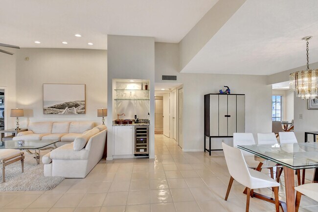 Photo - 15814 Loch Maree Ln Unidad 3304